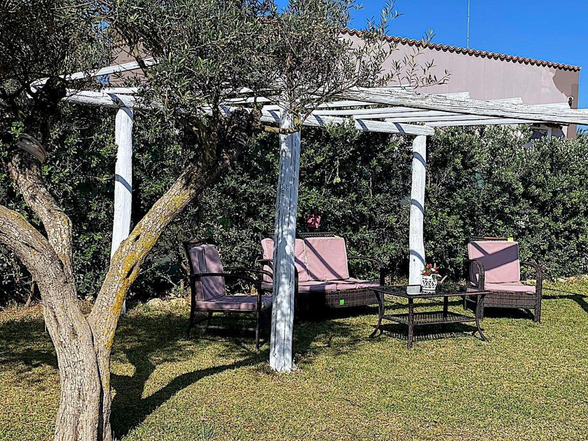Lorelai Beach Marsala Exterior photo